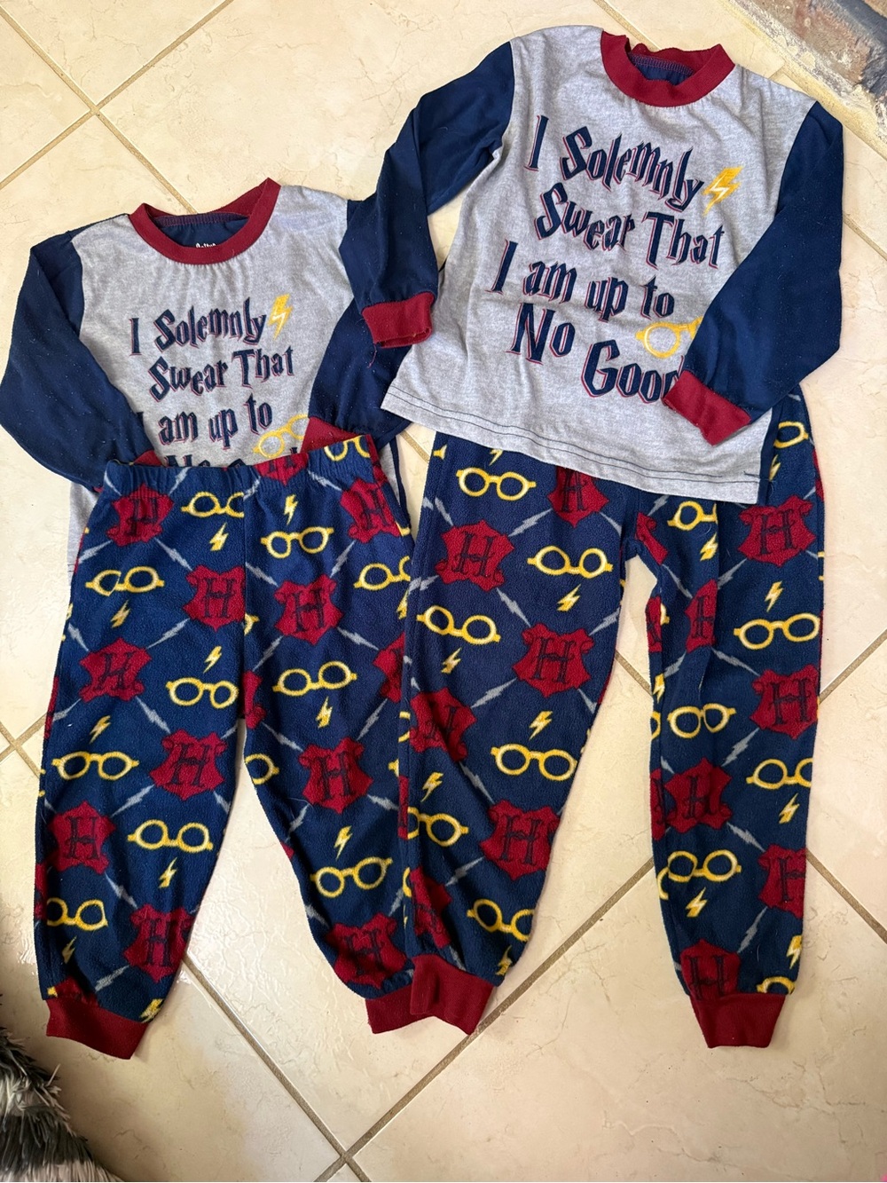 Harry Potter 'I Solemnly Swear' Pajama Set for Kids Size 3T & 4 Bundle